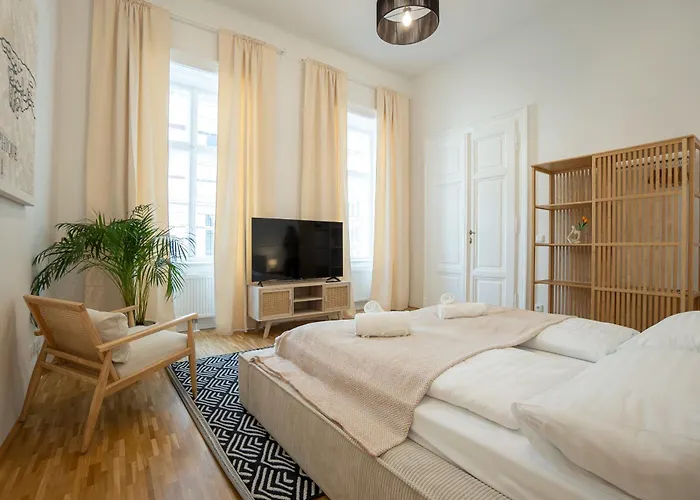 Apartmán Posh 107 M2 3br Flat In The Center Of Vídeň