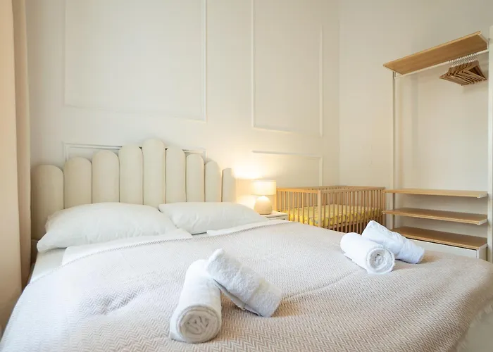 Apartmán Posh 107 M2 3br Flat In The Center Of