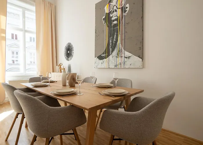 Posh 107 M2 3br Flat In The Center Of Apartmán *