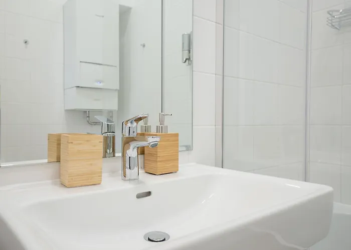 Posh 107 M2 3br Flat In The Center Of *