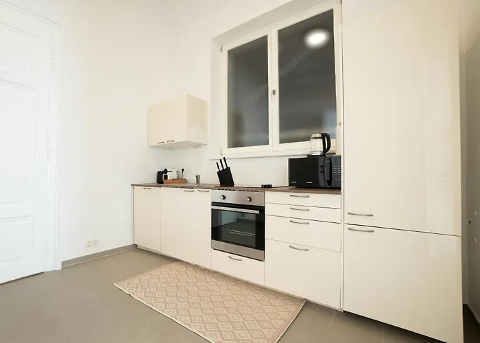Posh 107 M2 3br Flat In The Center Of Apartmán