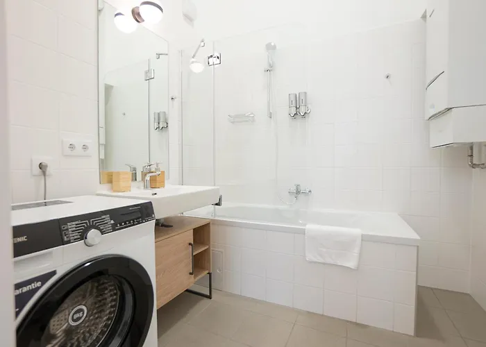 Apartmán Posh 107 M2 3br Flat In The Center Of Vídeň