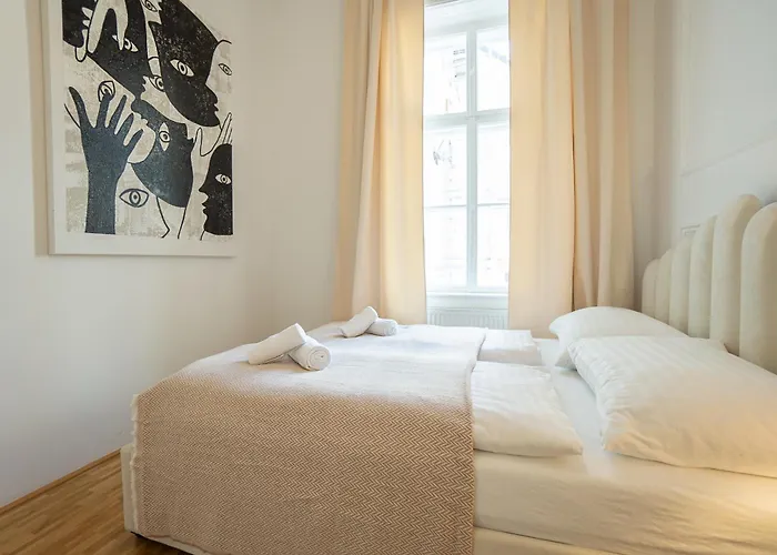 Posh 107 M2 3br Flat In The Center Of * Vídeň